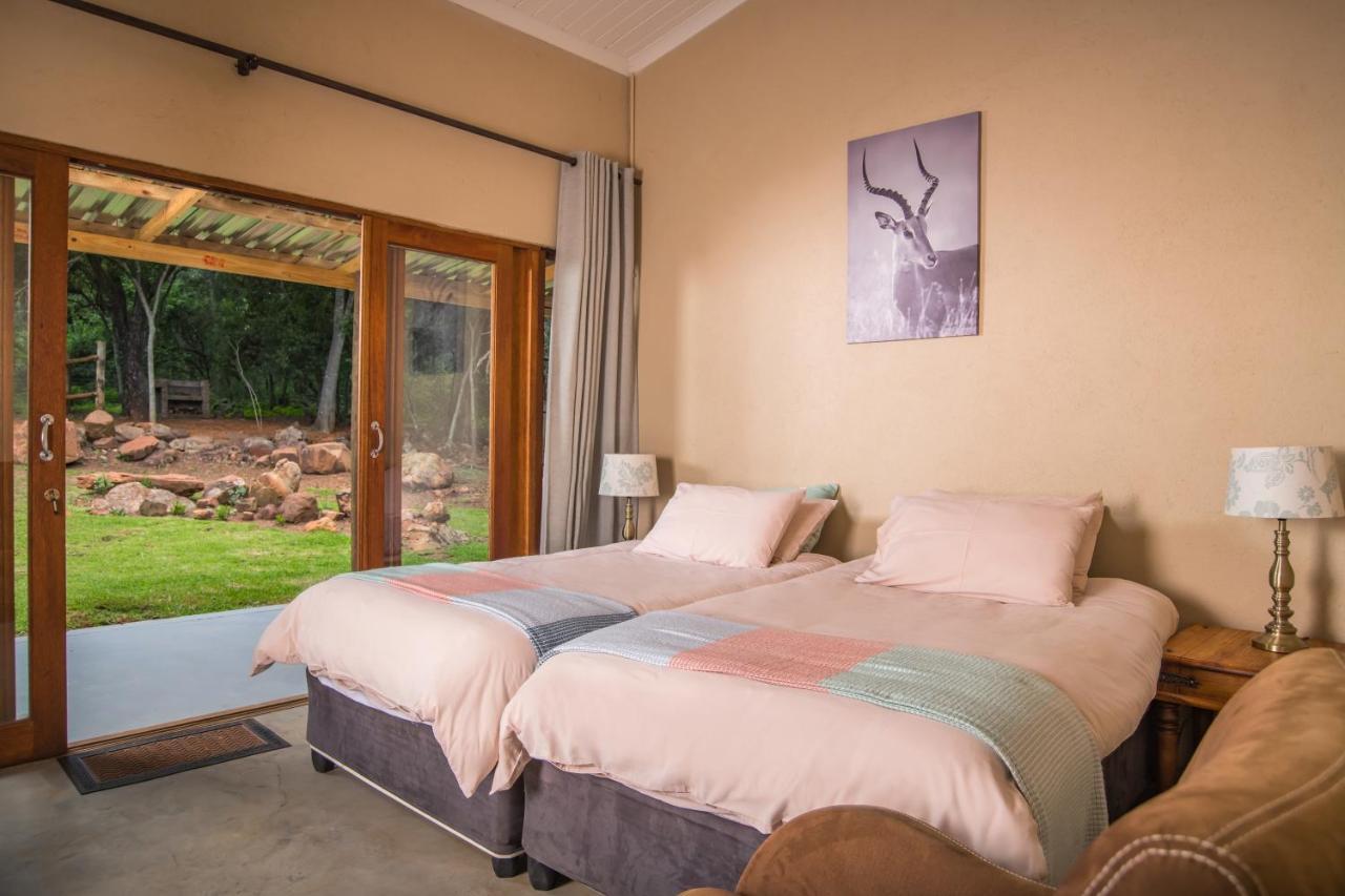Caracal Lodge Alkmaar Екстер'єр фото