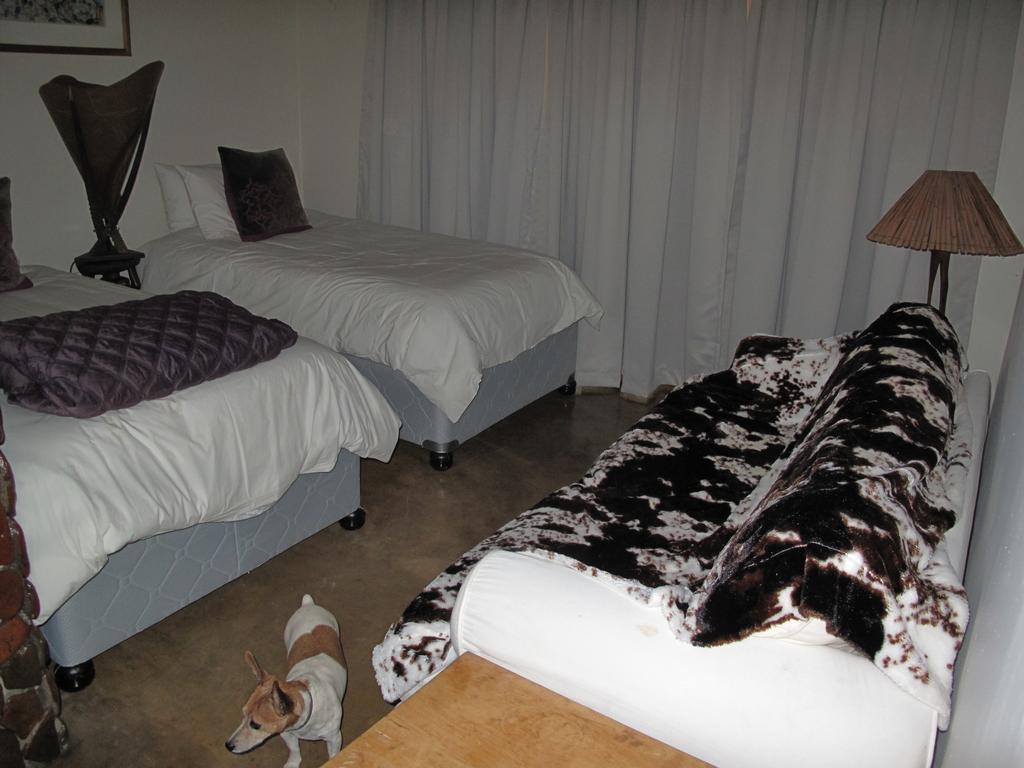 Caracal Lodge Alkmaar Екстер'єр фото